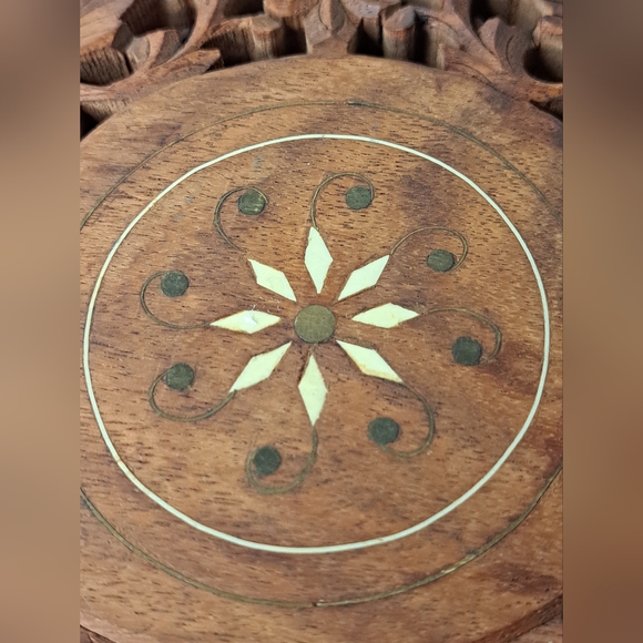 Vintage Footed Wooden Trivet Hot Plate hand  Carved Inlaid Made in India - Picture 6 of 11